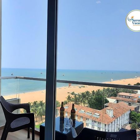 Negombo Ocean Breeze - Bliss On The Beach Luxury Apartments By Serendib Vacation 外观 照片