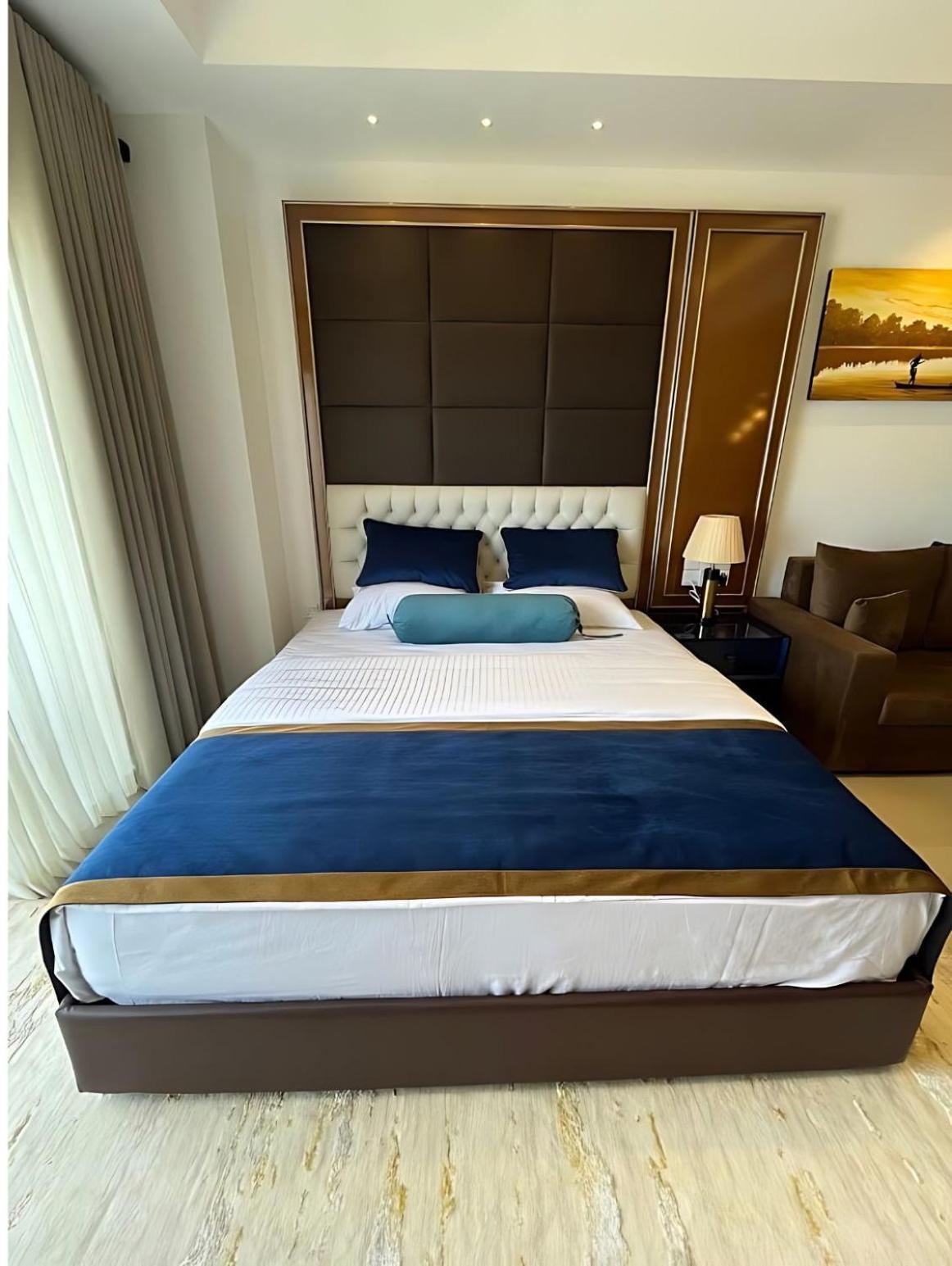 Negombo Ocean Breeze - Bliss On The Beach Luxury Apartments By Serendib Vacation 外观 照片