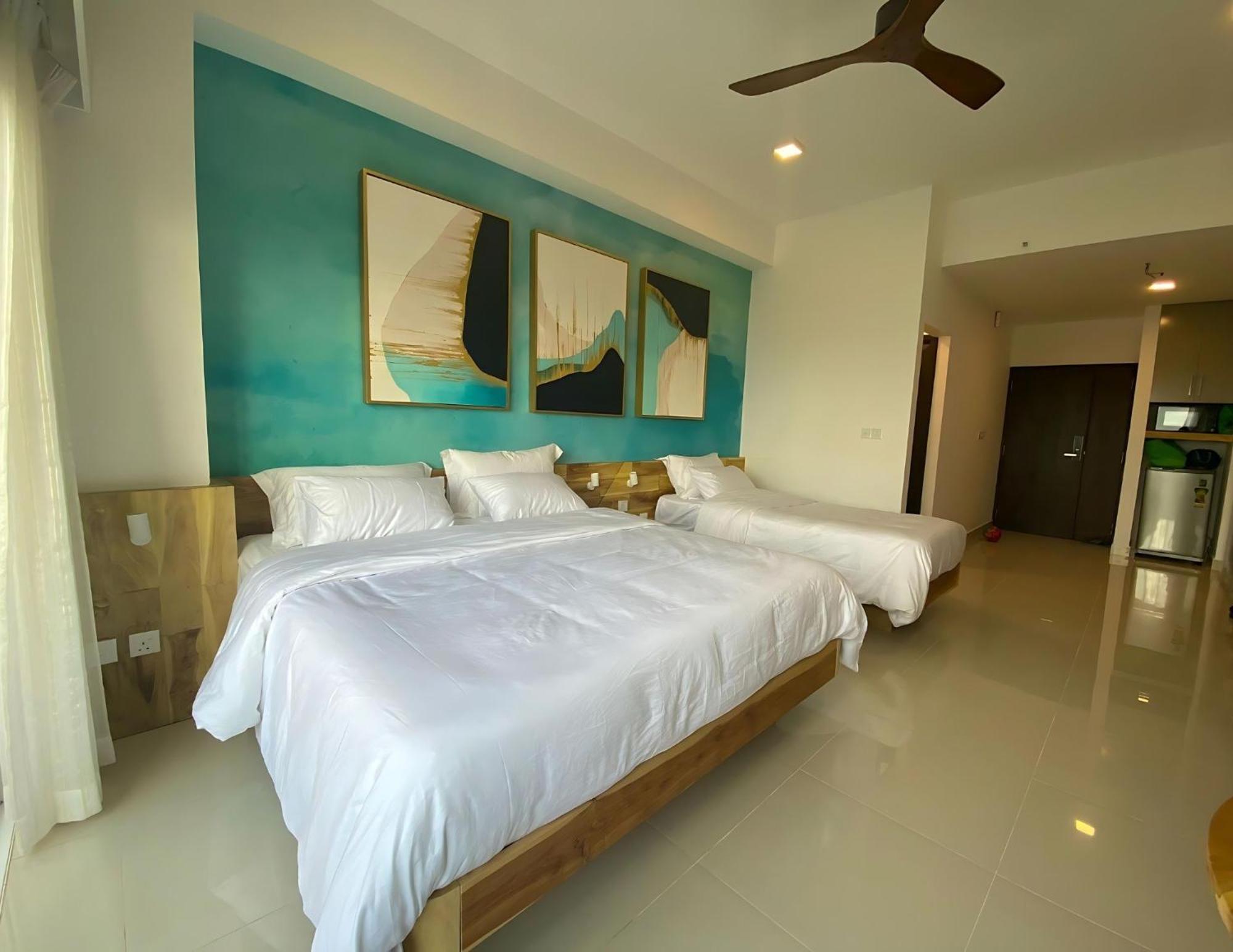 Negombo Ocean Breeze - Bliss On The Beach Luxury Apartments By Serendib Vacation 外观 照片