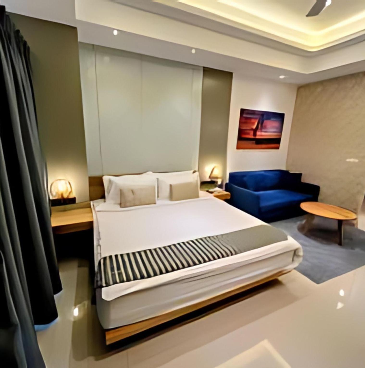 Negombo Ocean Breeze - Bliss On The Beach Luxury Apartments By Serendib Vacation 外观 照片