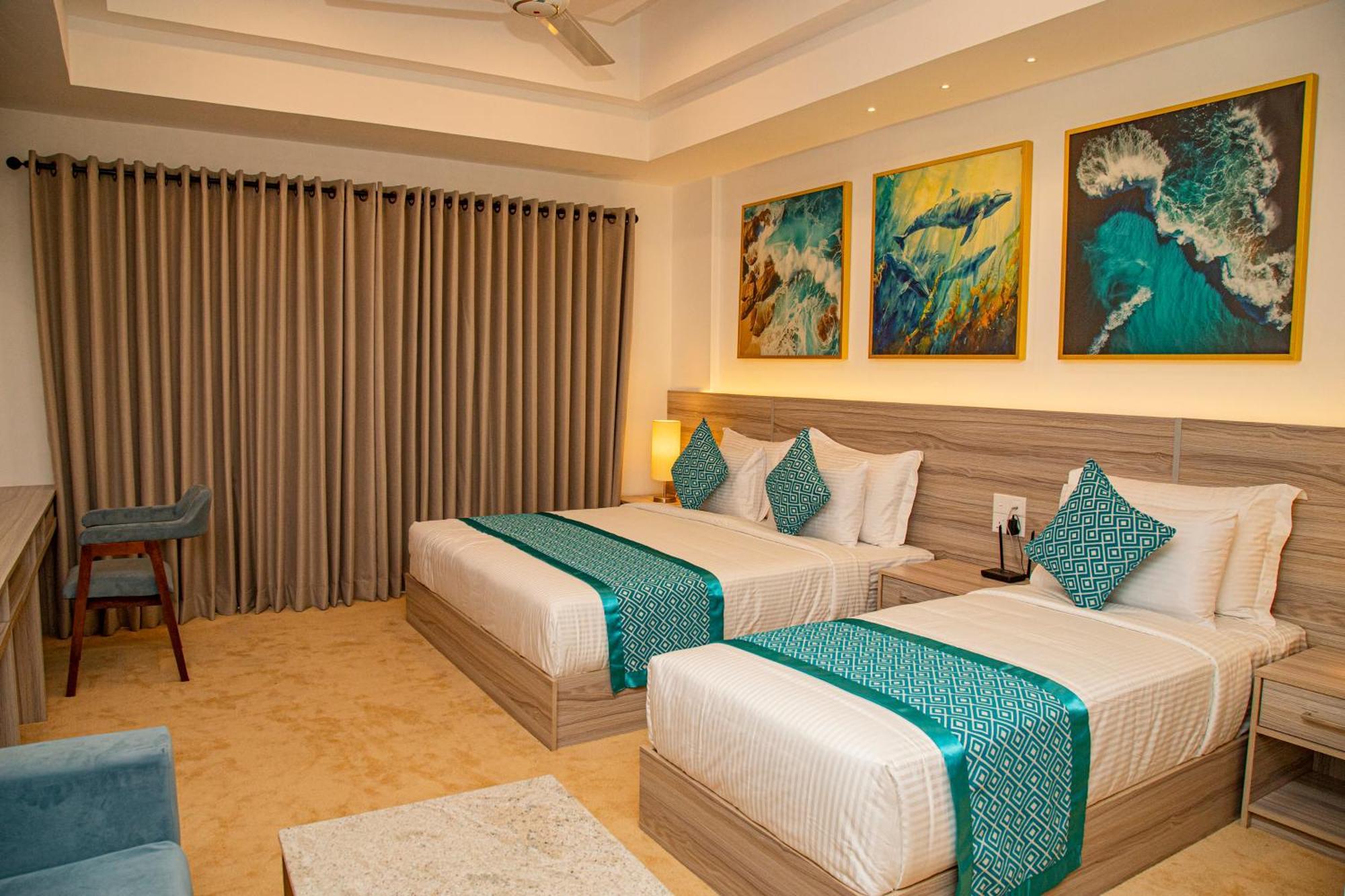 Negombo Ocean Breeze - Bliss On The Beach Luxury Apartments By Serendib Vacation 外观 照片